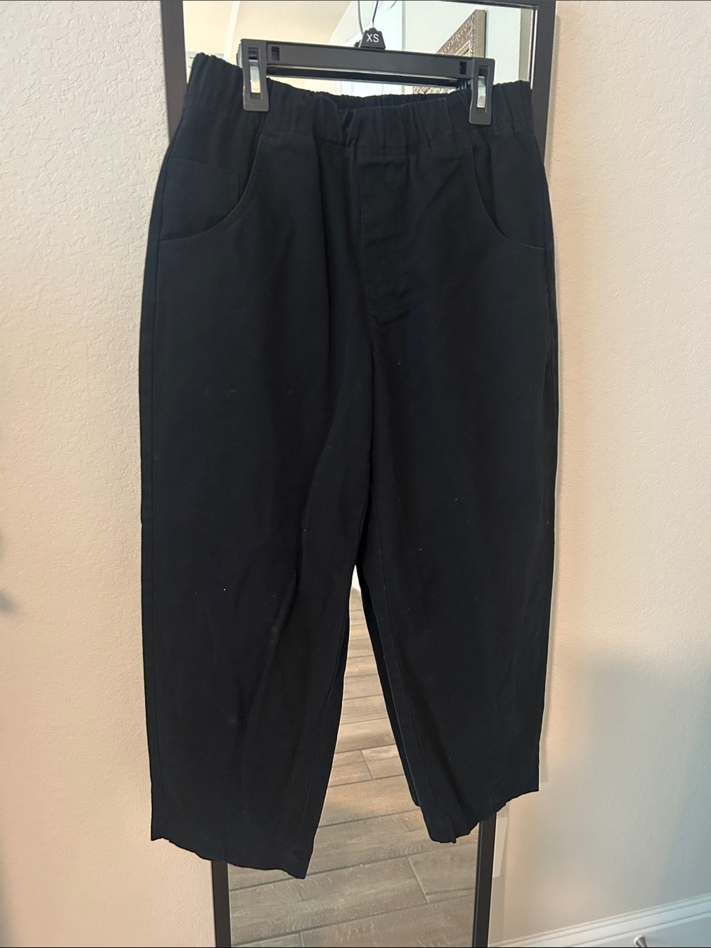 Universal Thread Black Elastic-Waist Jogger Pants